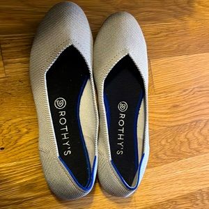 Gray Rothy’s Size 9